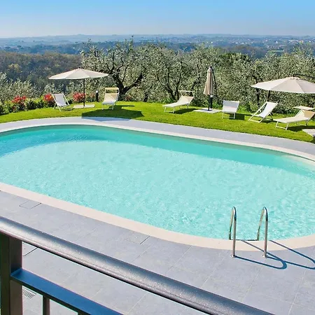 Agriturismo Giugnano Poggio Del Sole,
